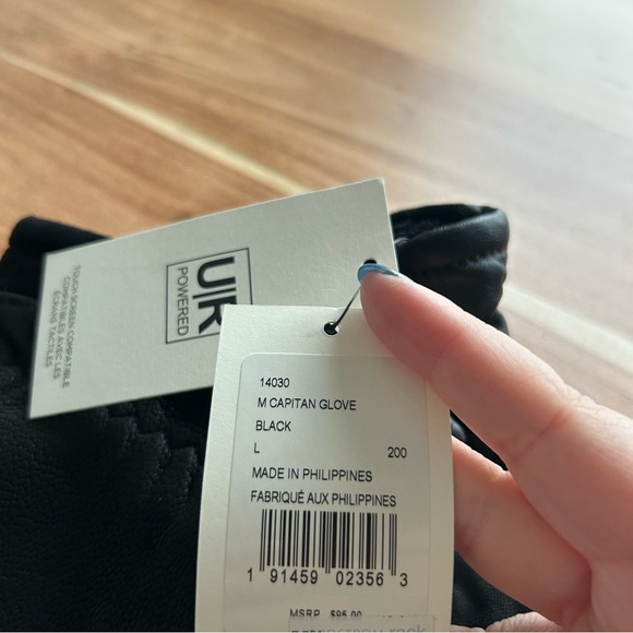 NWT Ugg Men’s Captain Gloves Leather - Picture 3 of 4